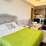 Haiyang15Deluxe Sea View Four Room Suite